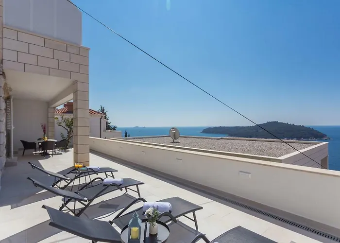 Apartment Jakov I Lucija