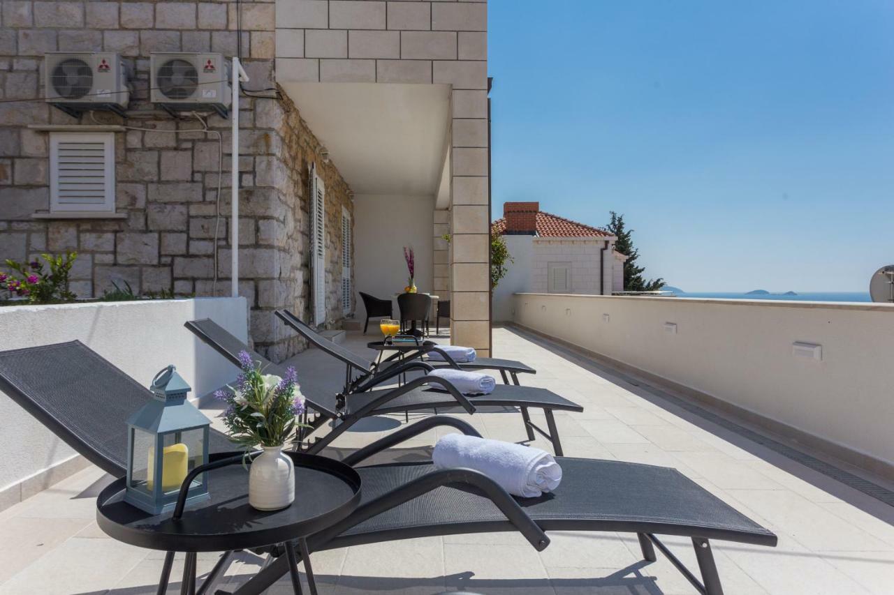Jakov I Lucija Apartment *